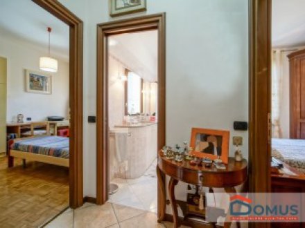 Three-room apartment with garage in Abbadia