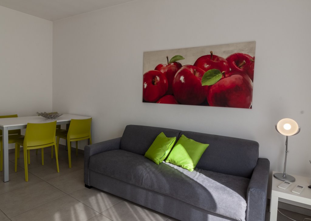 Rent Apartments Mandello - Elegant Two-Room Apartment with Terrace in the Heart of Mandello Lario Locality 