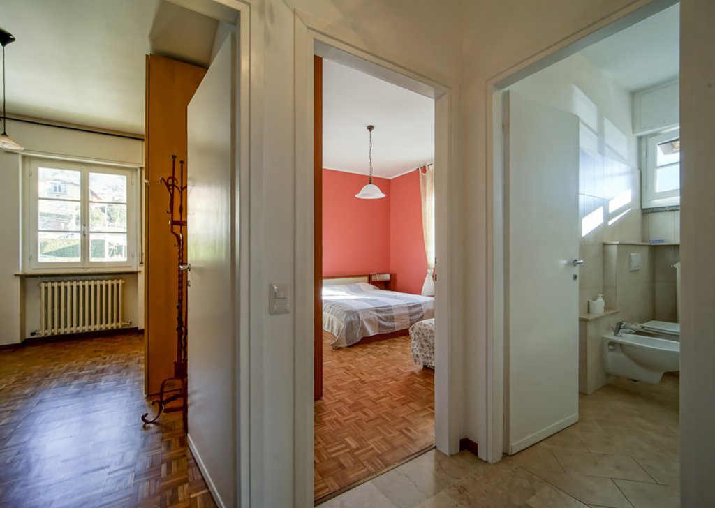 Rent Apartments Abbadia Lariana - Three-room apartment for rent in Abbadia Lariana Locality 
