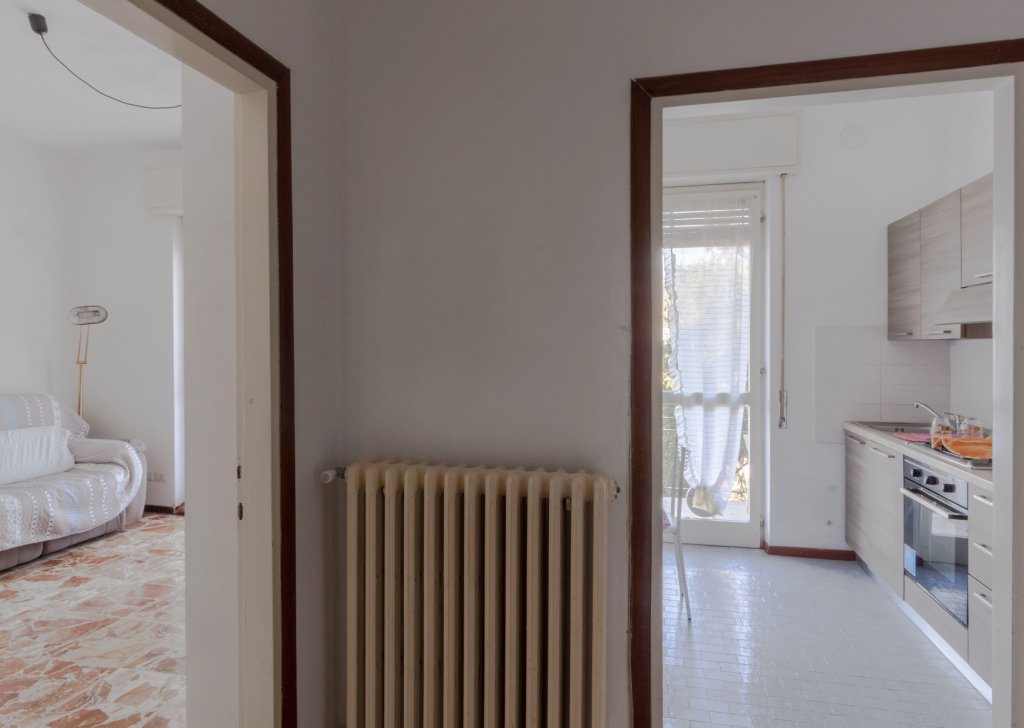 Apartments for rent  via Roma 52, Lierna, locality Central / Lake