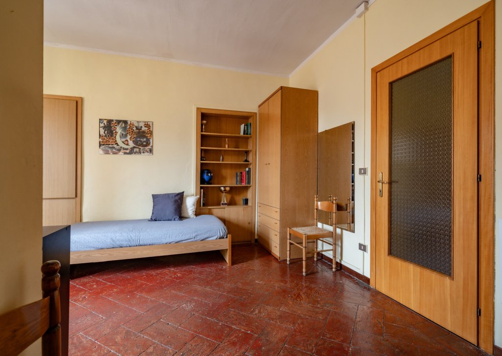 Apartments for sale  via C. Battisti 1/A, Mandello, locality Central / Lake