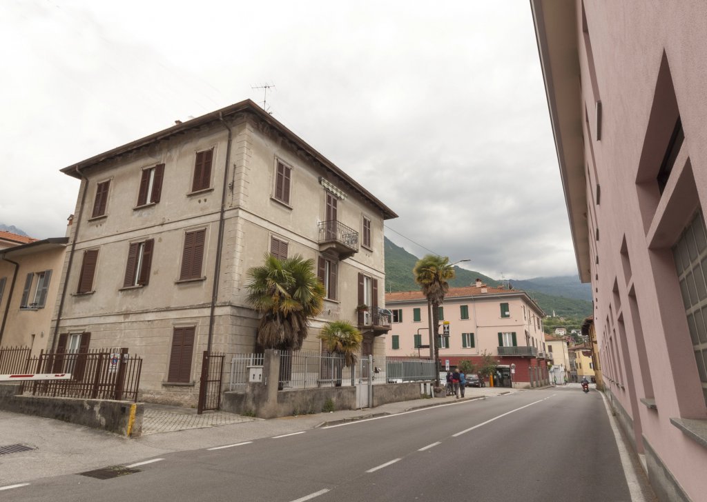 Apartments for sale  via Risorgimento 22, Mandello, locality Central / Lake