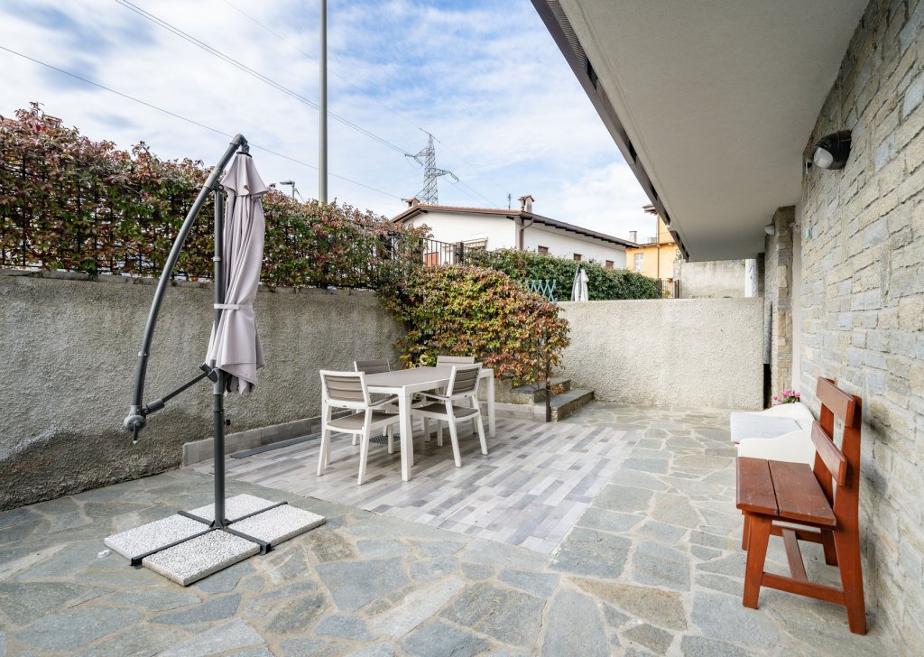 Sale Luxury Estate Mandello - Hillside Elegance: Charming Semi-detached House in Maggiana Locality 